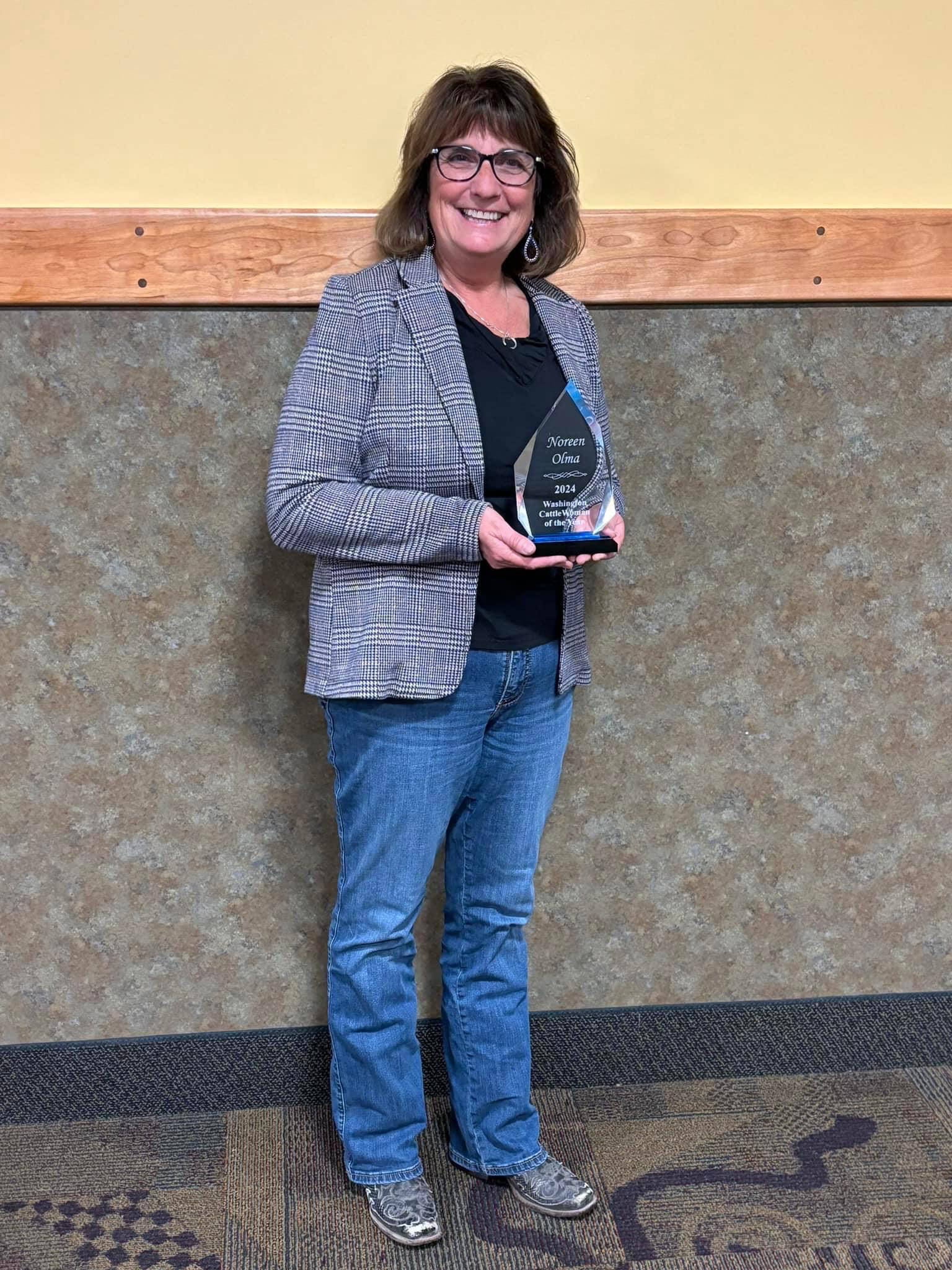 Okanogan County Cattlewomen/submitted photo
Noreen Olma a member of the Okanogan County Cattlewomen has been named 2024 recipient of the Washington State Cattlewoman of the Year award. “We are beyond lucky to have her as one of our members. Thank you for all you do.”said the Okanogan County Cattlewomen. The Okanogan County Cattlewomen